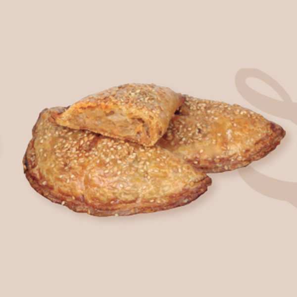 Empanadilla media luna atún con semillas 120 gr caja 50 uds