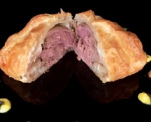 Hojaldre de carrillera de ibérico con castañas caja 20 uds